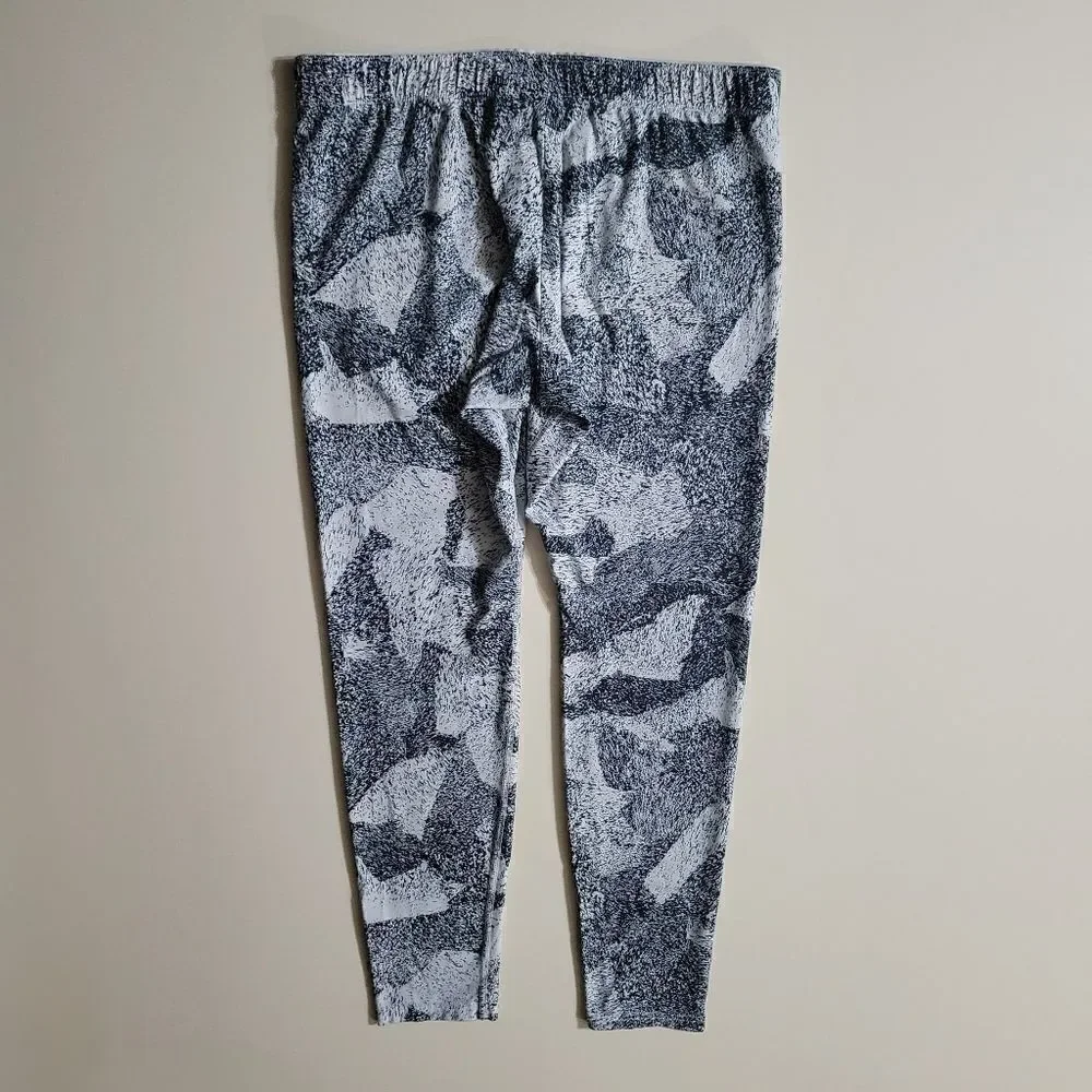 Nike Women's Black Print Jogger Leggings